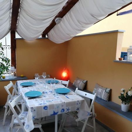 モンテロッソ・アル・マーレLa Terrazza Sul Mare ☆☆☆☆☆ Monterossoアパートメント エクステリア 写真